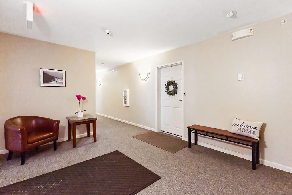 Photo of 4 Schooner Ridge Road #1, Bath, ME 04530 (MLS # 1654766)