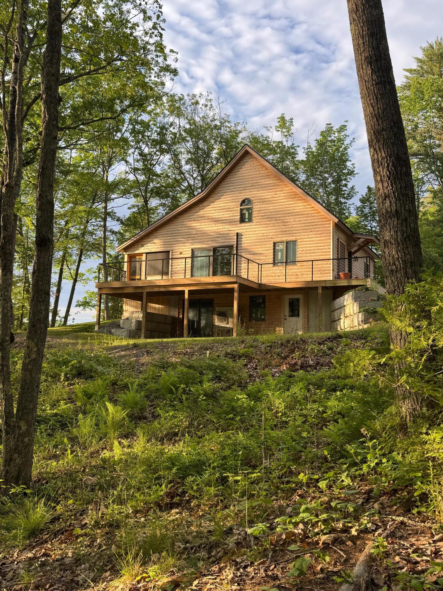 886 Middle Road