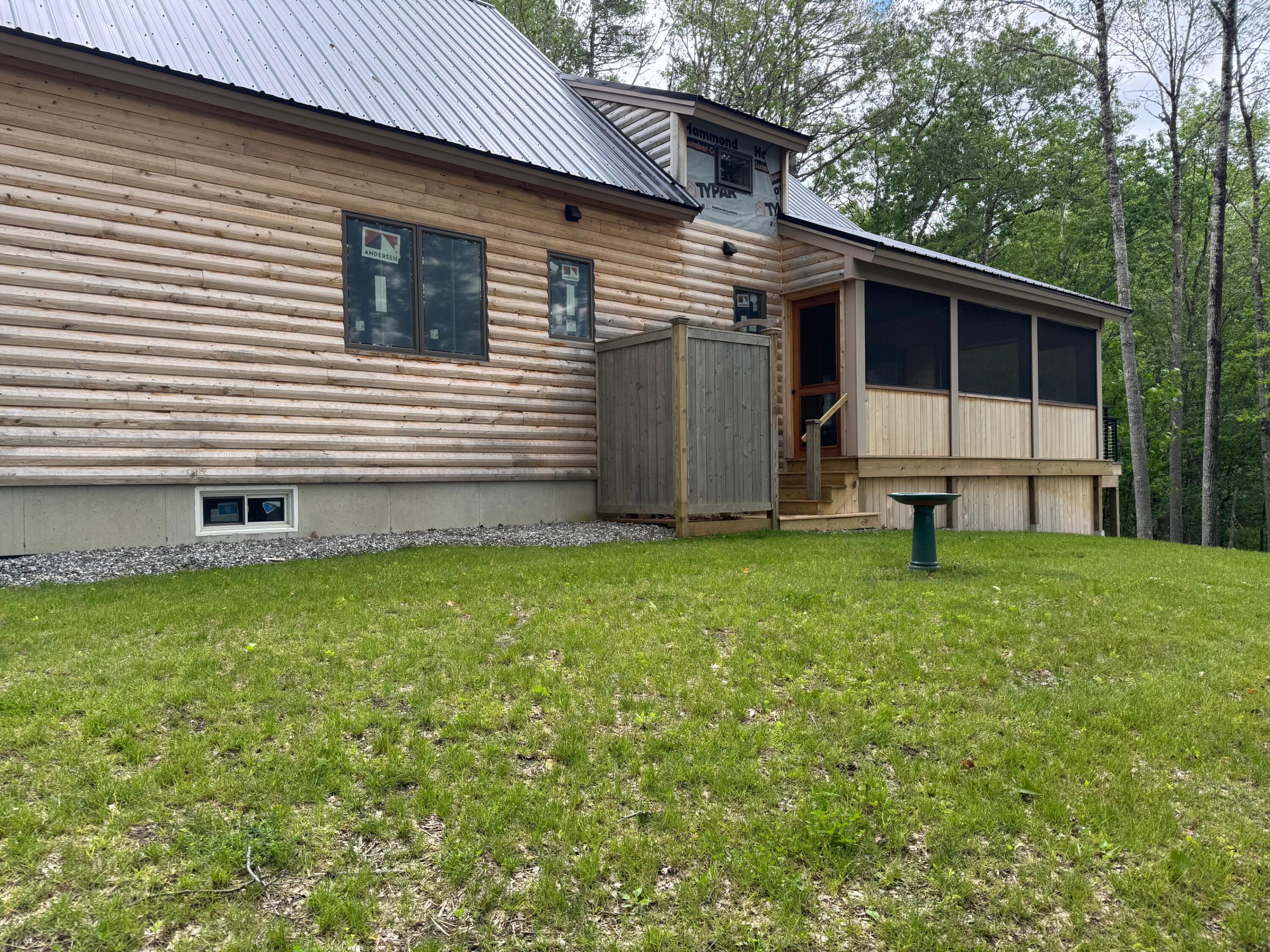 886 Middle Road