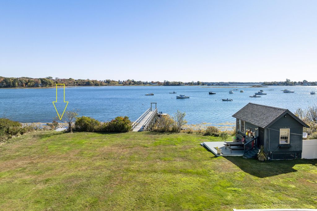 Photo of 197 Ash Point Road, Harpswell, ME 04079 (MLS # 1656737)