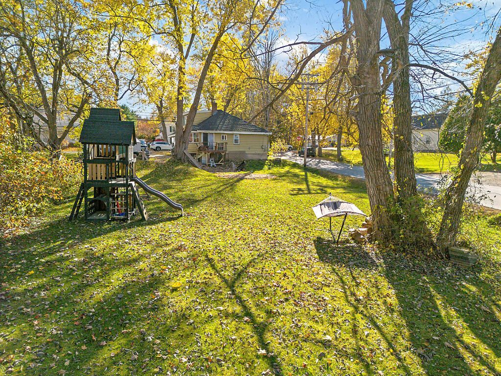 Photo of 229 Highland Avenue, Gardiner, ME 04345 (MLS # 1642459)