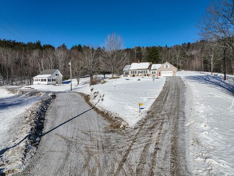 Photo of 44 Mountain View Road, Mexico, ME 04224 (MLS # 1641588)