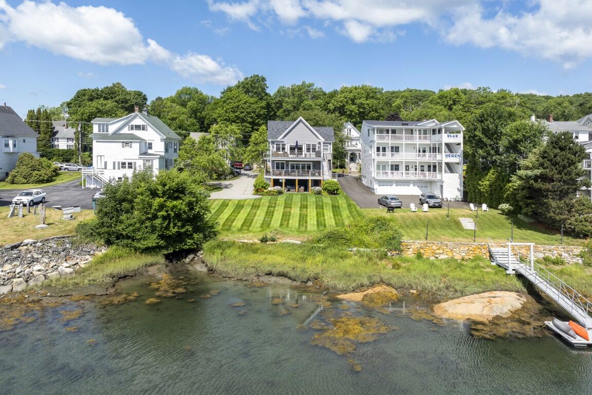 Harbor House (1)