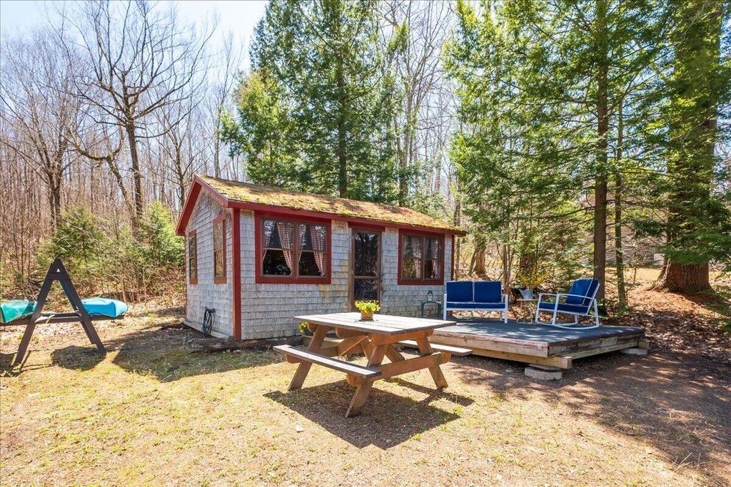 Photo of 71 Luce Lane, Hope, ME 04847 (MLS # 1658678)