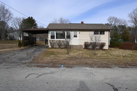 Photo of 13 Frost Hill Avenue, Lisbon, ME 04252 (MLS # 1654726)