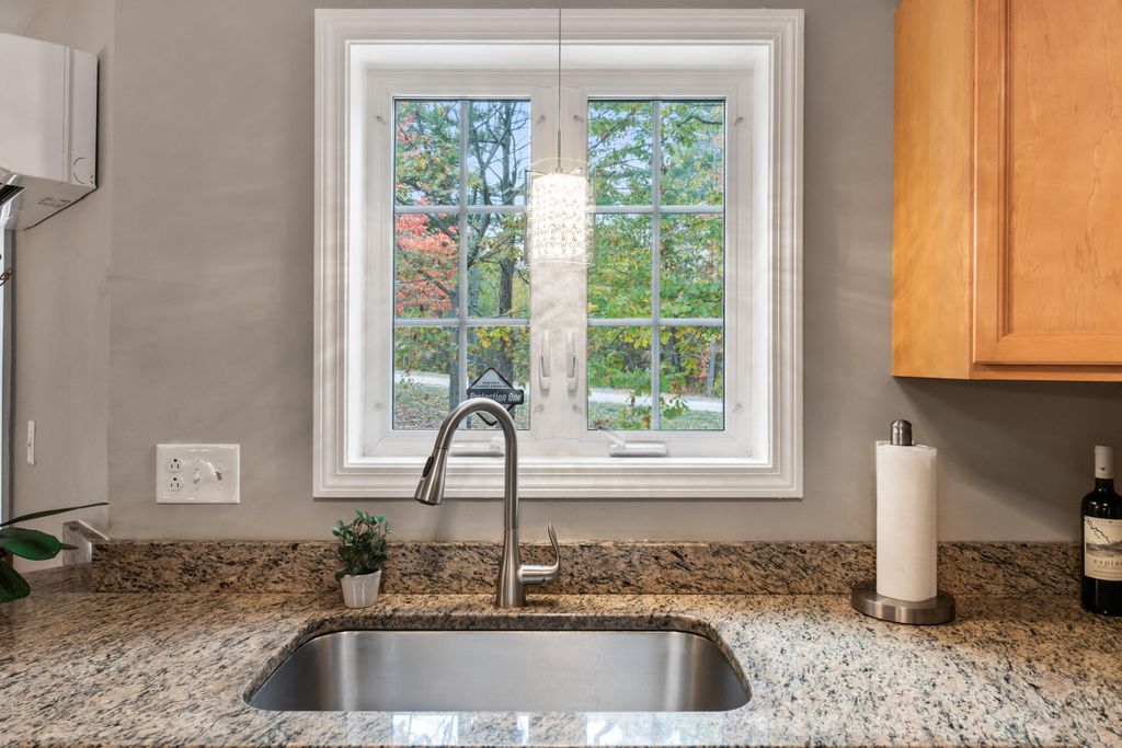 Photo of 9 Ledges Court #9, Lewiston, ME 04240 (MLS # 1641300)