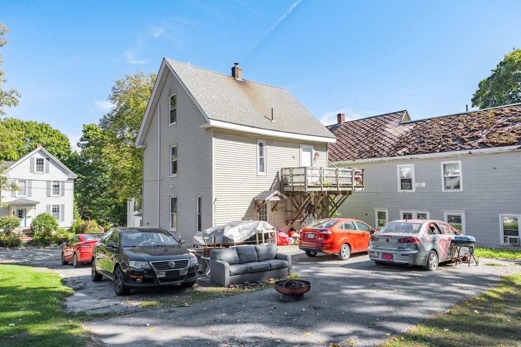 Photo of 207 Warren Street, Bangor, ME 04401 (MLS # 1639069)