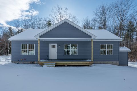 Photo of 42 Bracken Woods Road, Raymond, ME 04071 (MLS # 1646690)