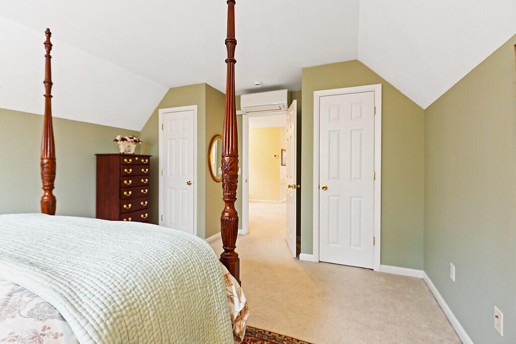 Brunswick, Maine, 04011, United States, 3 Bedrooms Bedrooms, ,4 BathroomsBathrooms,Residential,Active,2029713