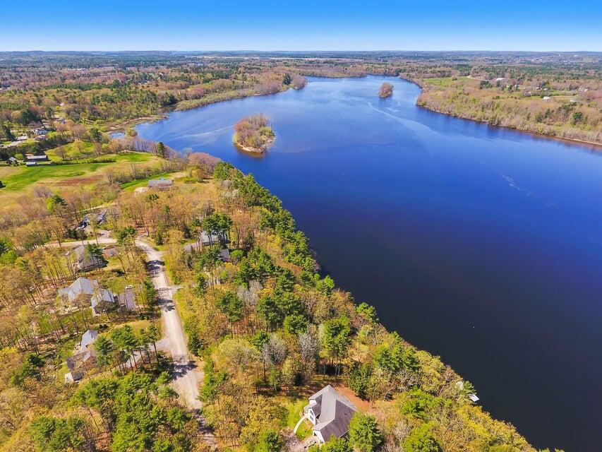 Brunswick, Maine, 04011, United States, 3 Bedrooms Bedrooms, ,4 BathroomsBathrooms,Residential,Active,2029713