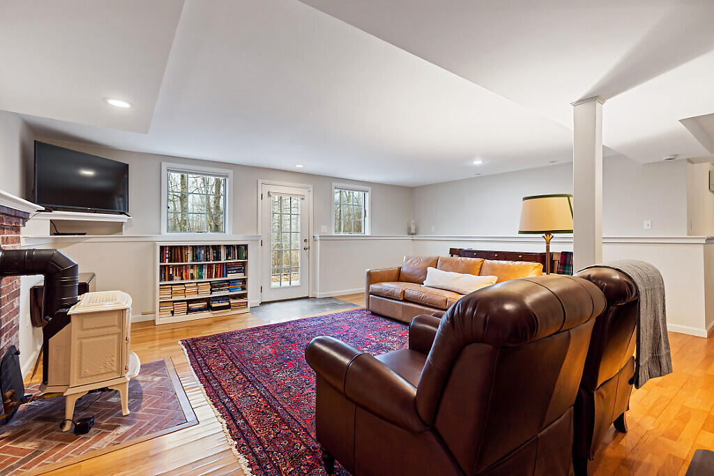 Brunswick, Maine, 04011, United States, 3 Bedrooms Bedrooms, ,4 BathroomsBathrooms,Residential,Active,2029713