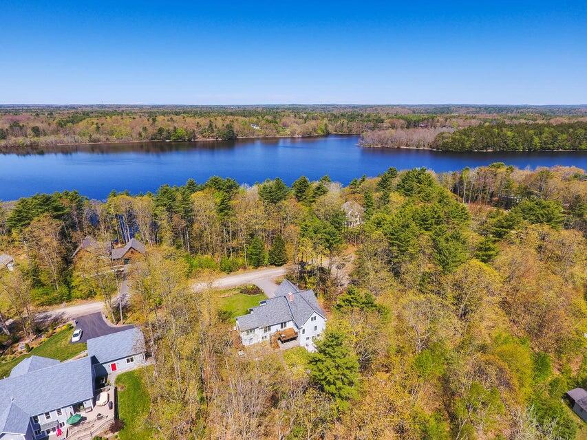 Brunswick, Maine, 04011, United States, 3 Bedrooms Bedrooms, ,4 BathroomsBathrooms,Residential,Active,2029713
