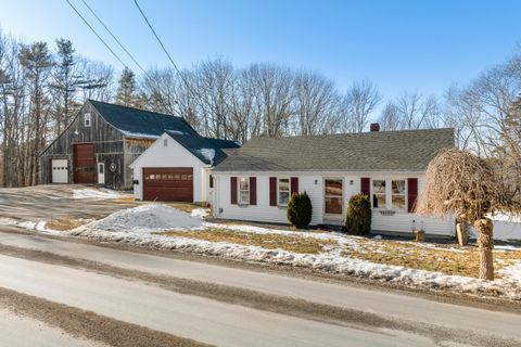 Photo of 16 E Neck Road, Nobleboro, ME 04555 (MLS # 1649442)