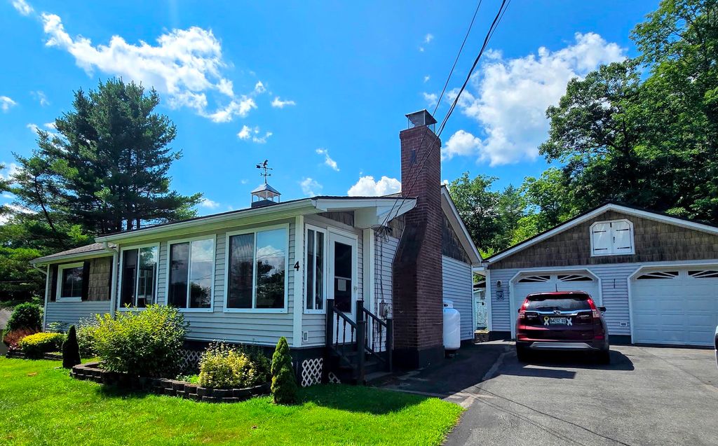 Photo of 4 Woodsdale Drive, Jay, ME 04239 (MLS # 1657211)