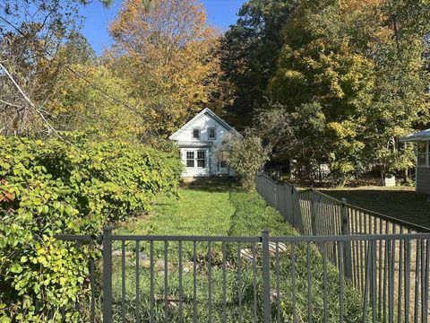 Photo of 140 Prescott Street, Farmington, ME 04938 (MLS # 1640787)