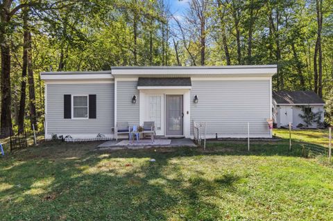 Photo of 23 Land Of Nod Rd, Windham, ME 04062 (MLS # 1640651)