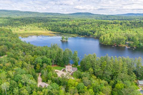 Photo of 81 Ledgebrook Lane, Norway, ME 04268 (MLS # 1658846)