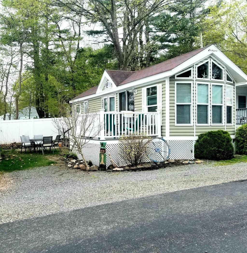 Photo of 2073 Post Road #5, Wells, ME 04090 (MLS # 1642516)
