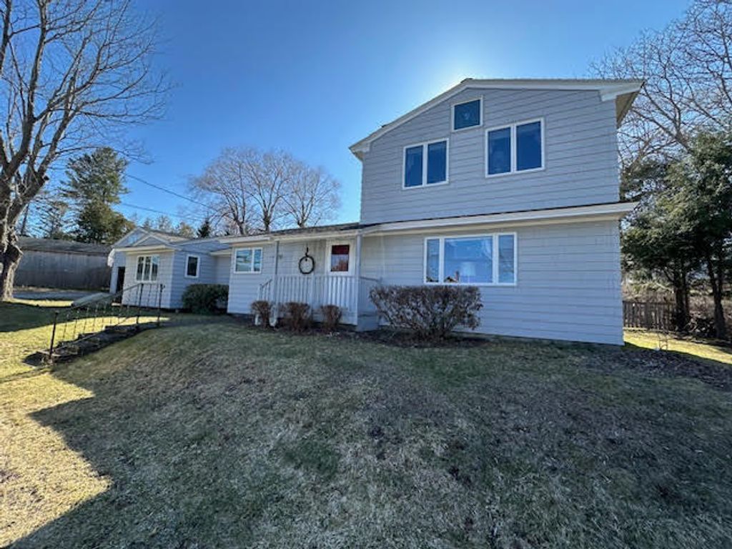 Photo of 31 Ocean Street, Belfast, ME 04915 (MLS # 1657470)