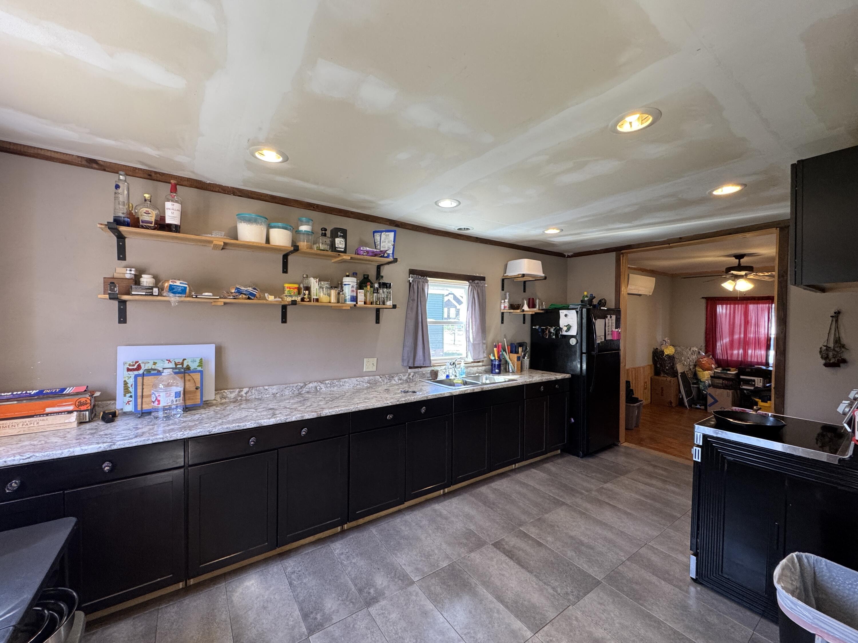 61 Eastland Avenue