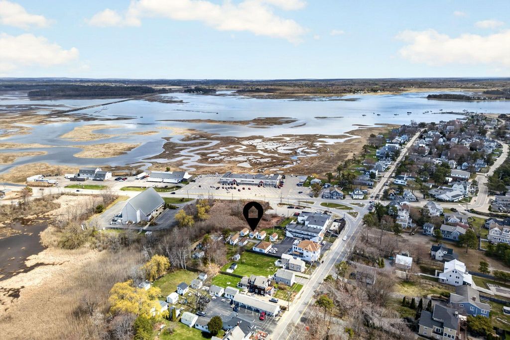 Photo of 9 E Grand Avenue #17, Scarborough, ME 04074 (MLS # 1660338)
