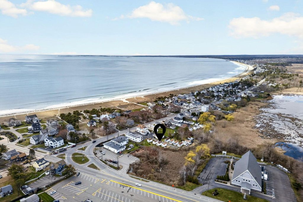 Photo of 9 E Grand Avenue #17, Scarborough, ME 04074 (MLS # 1660338)