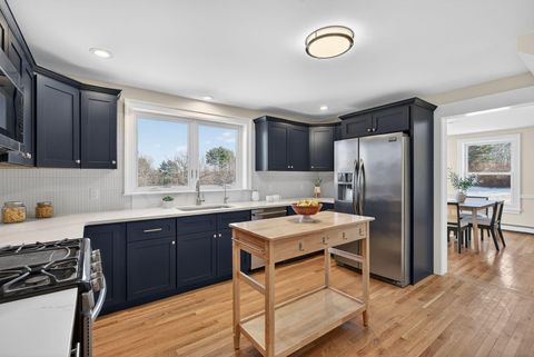 Photo of 487 Gray Road, North Yarmouth, ME 04097 (MLS # 1646455)