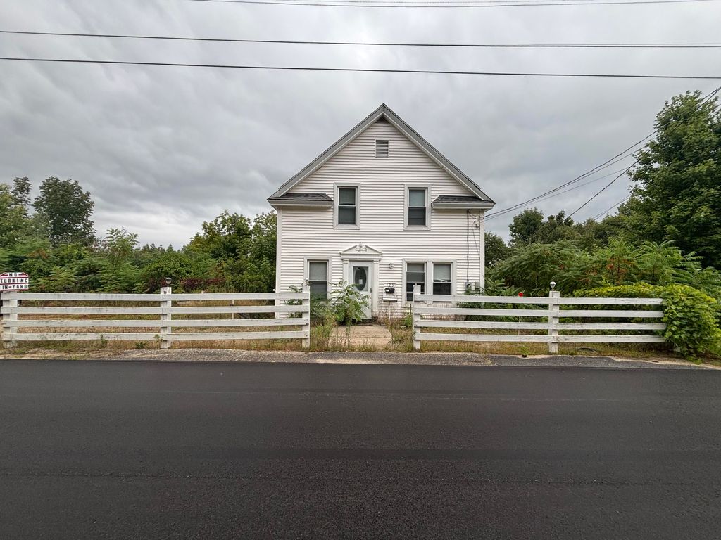 Photo of 423 High Street, Rumford, ME 04276 (MLS # 1636964)