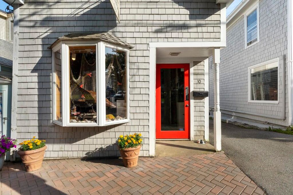Photo of 10 Mckown Street, Boothbay Harbor, ME 04538 (MLS # 1654349)