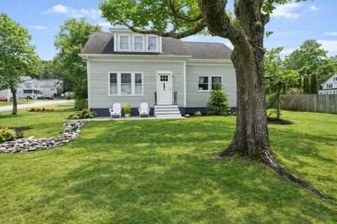 Photo of 802 Highland Avenue, South Portland, ME 04106 (MLS # 1659470)