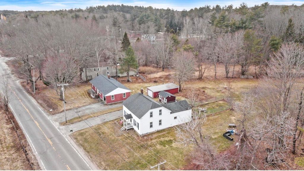 Photo of 38 Meadow Road, Topsham, ME 04086 (MLS # 1656861)