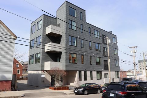 Photo of 60 Parris Street #103, Portland, ME 04101 (MLS # 1660311)