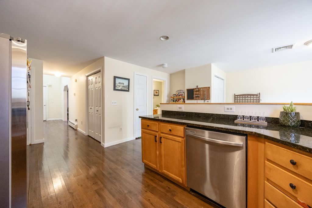 Photo of 14 Ledges Court #14, Lewiston, ME 04240 (MLS # 1654324)