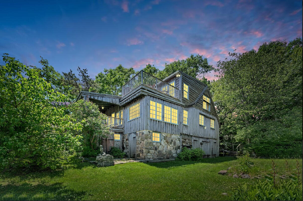 41 Circuit Road