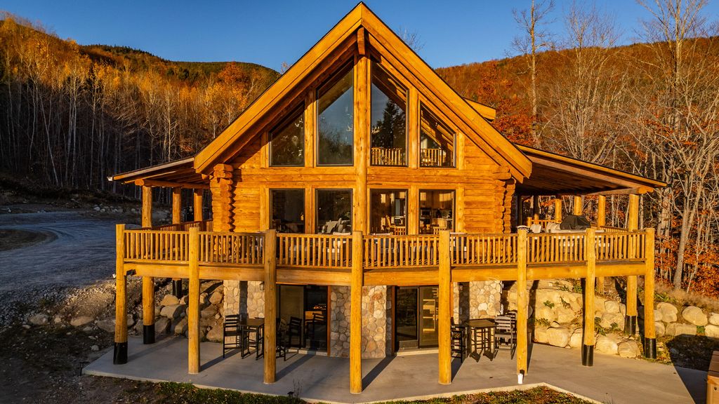 Photo of 366 Glades View Avenue, Newry, ME 04261 (MLS # 1642683)