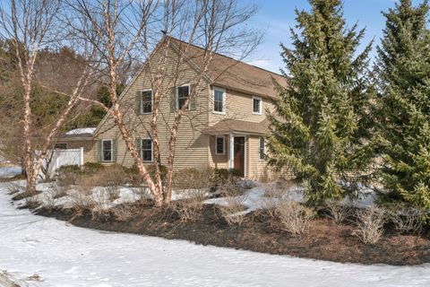 Photo of 2 Lexington Drive #2, Kennebunk, ME 04043 (MLS # 1654137)