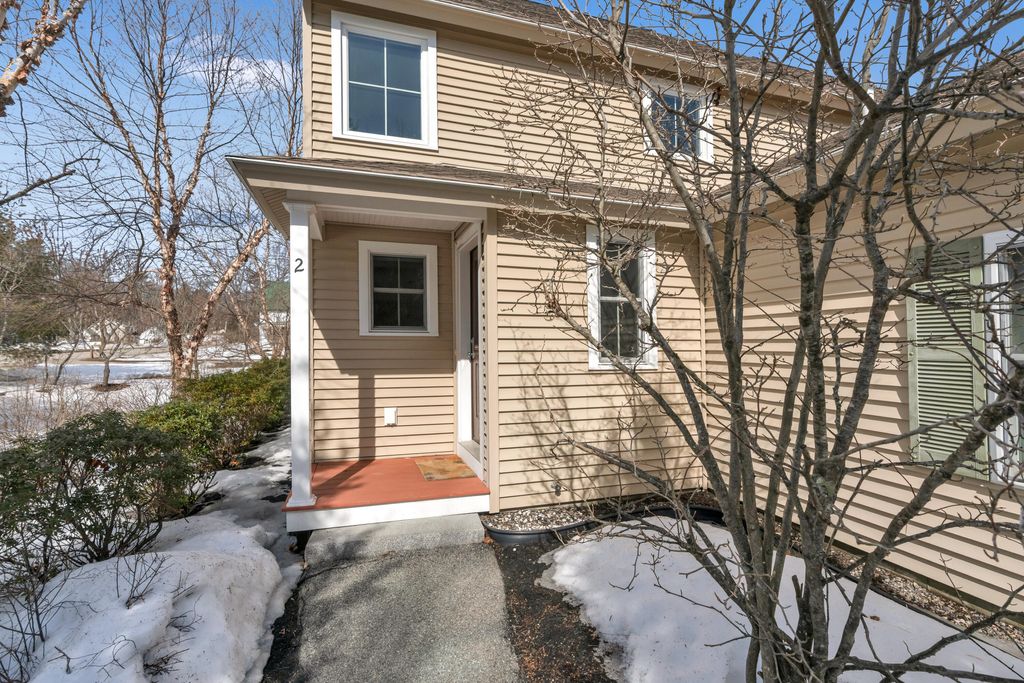 Photo of 2 Lexington Drive #2, Kennebunk, ME 04043 (MLS # 1654137)