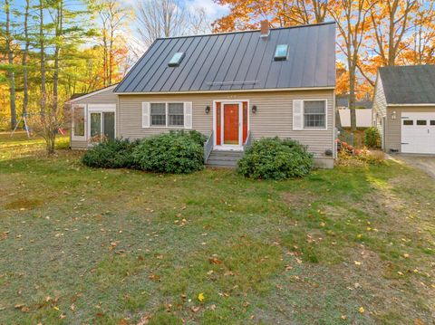 Photo of 137 Barlen Street, Farmington, ME 04938 (MLS # 1657898)