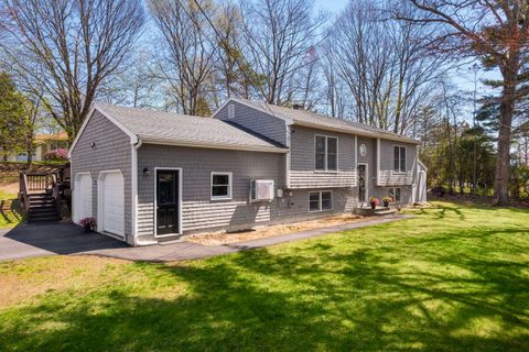 Photo of 3 Alder Drive, South Berwick, ME 03908 (MLS # 1661170)