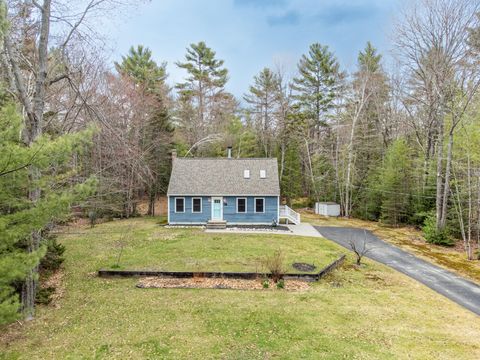 Photo of 19 Woodridge Drive, Standish, ME 04085 (MLS # 1659362)