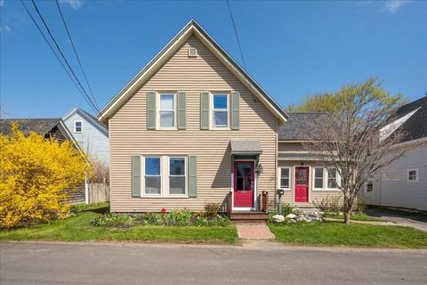 Photo of 15 Berkley Street, Rockland, ME 04841 (MLS # 1661571)