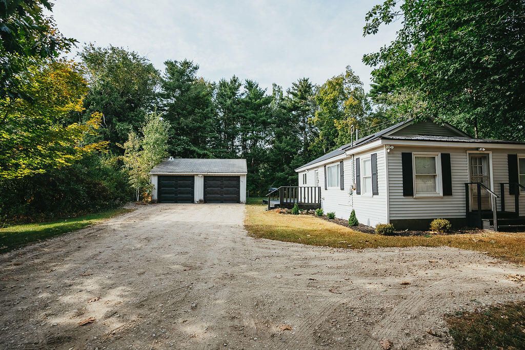 Photo of 162 Park Street, Orono, ME 04473 (MLS # 1653502)