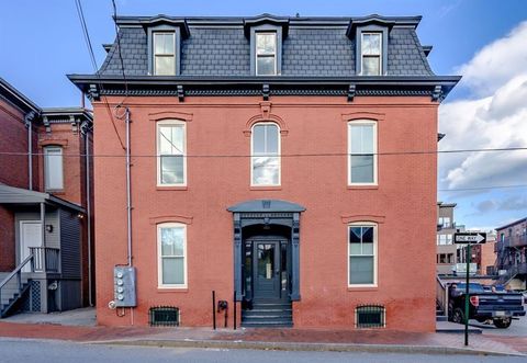 Photo of 23 Hampshire Street #3, Portland, ME 04101 (MLS # 1660260)