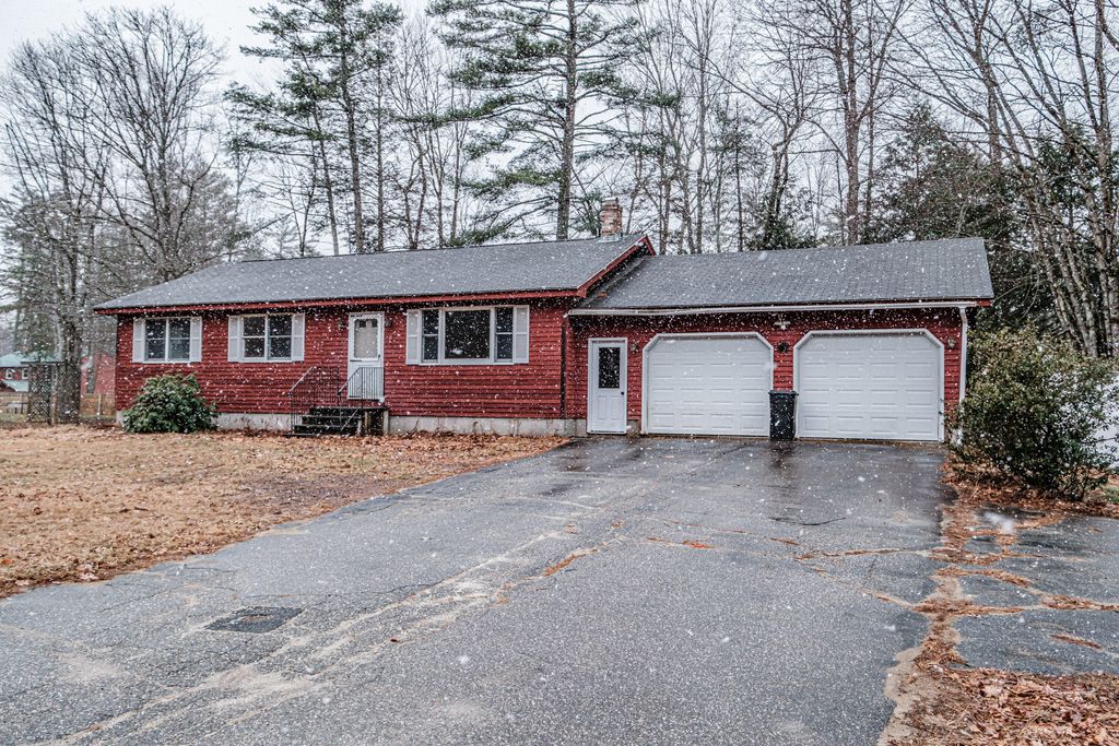 Photo of 9 Merganser Lane, Topsham, ME 04086 (MLS # 1656957)