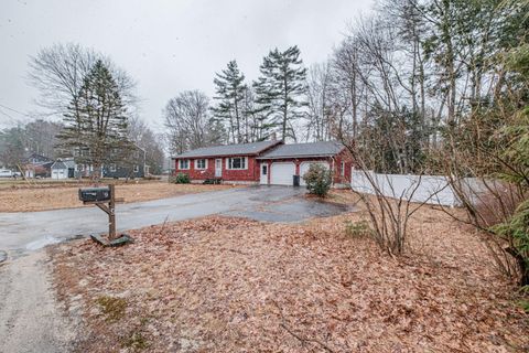 Photo of 9 Merganser Lane, Topsham, ME 04086 (MLS # 1656957)