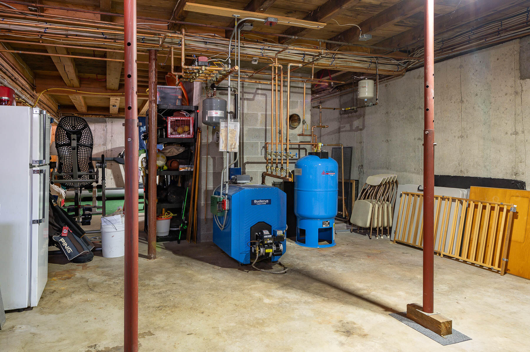 York, Maine 03909, United States, 3 Bedrooms Bedrooms, ,3 BathroomsBathrooms,Residential,Active,97053