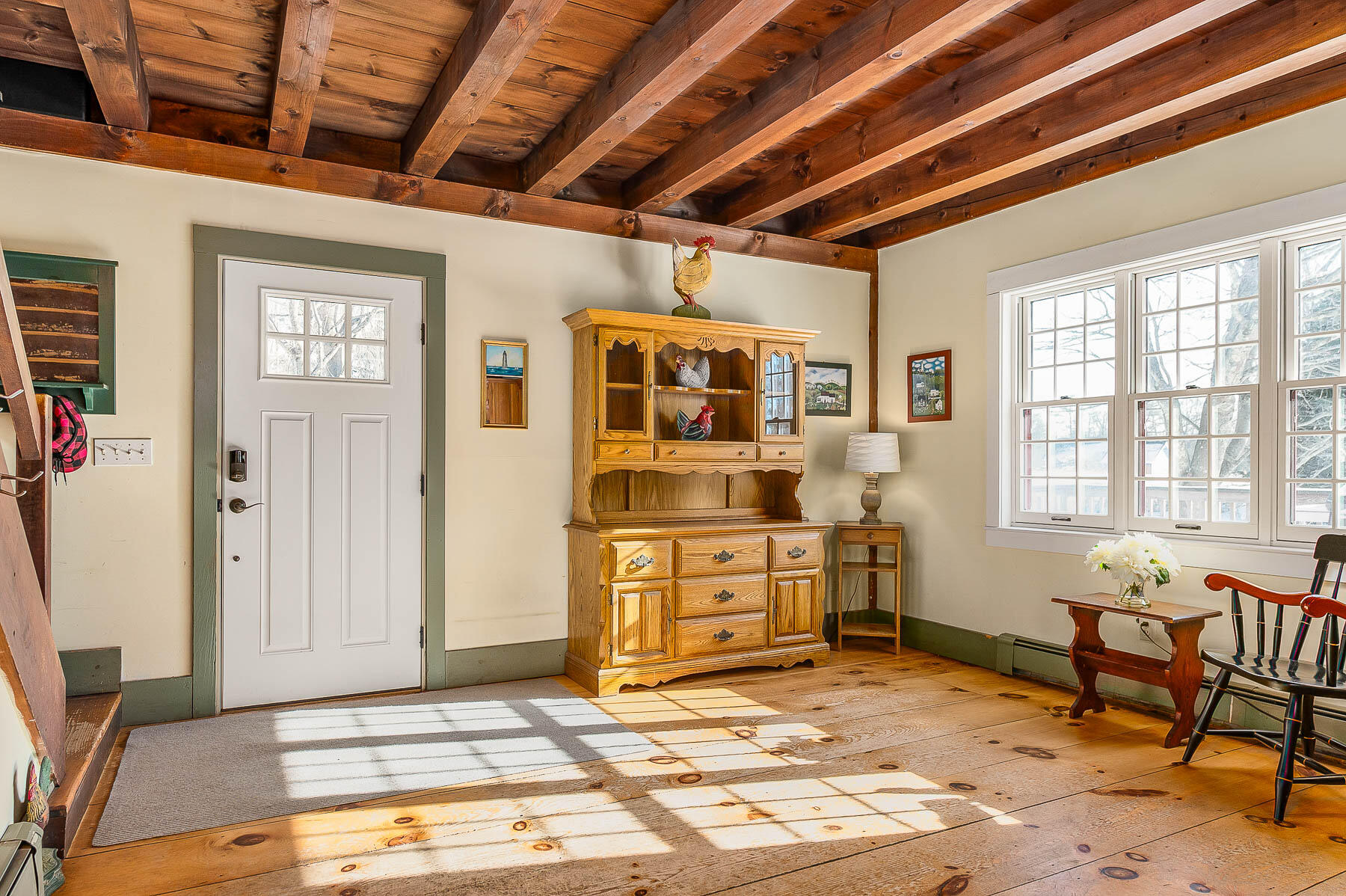 York, Maine 03909, United States, 3 Bedrooms Bedrooms, ,3 BathroomsBathrooms,Residential,Active,97053