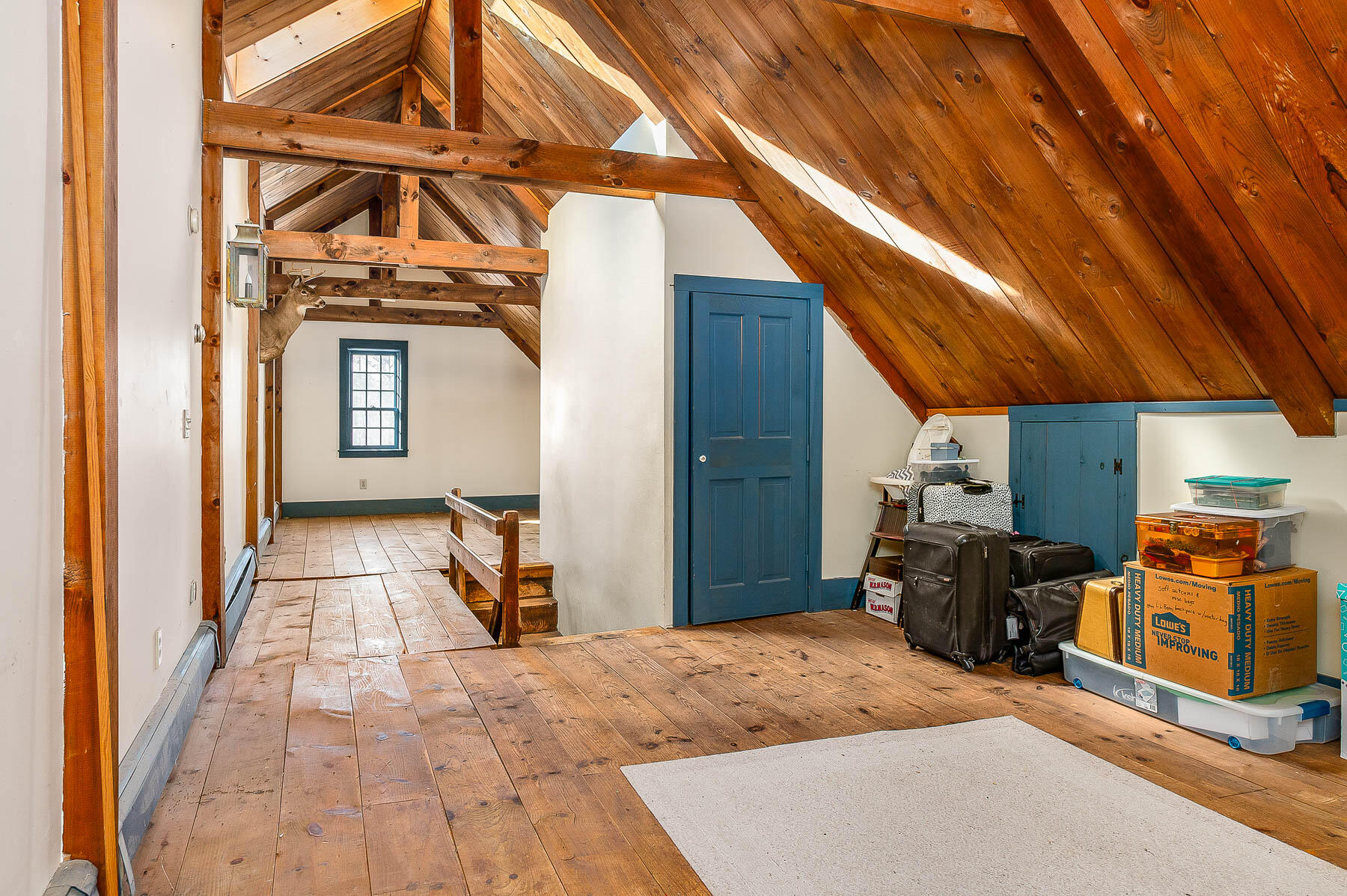 York, Maine 03909, United States, 3 Bedrooms Bedrooms, ,3 BathroomsBathrooms,Residential,Active,97053