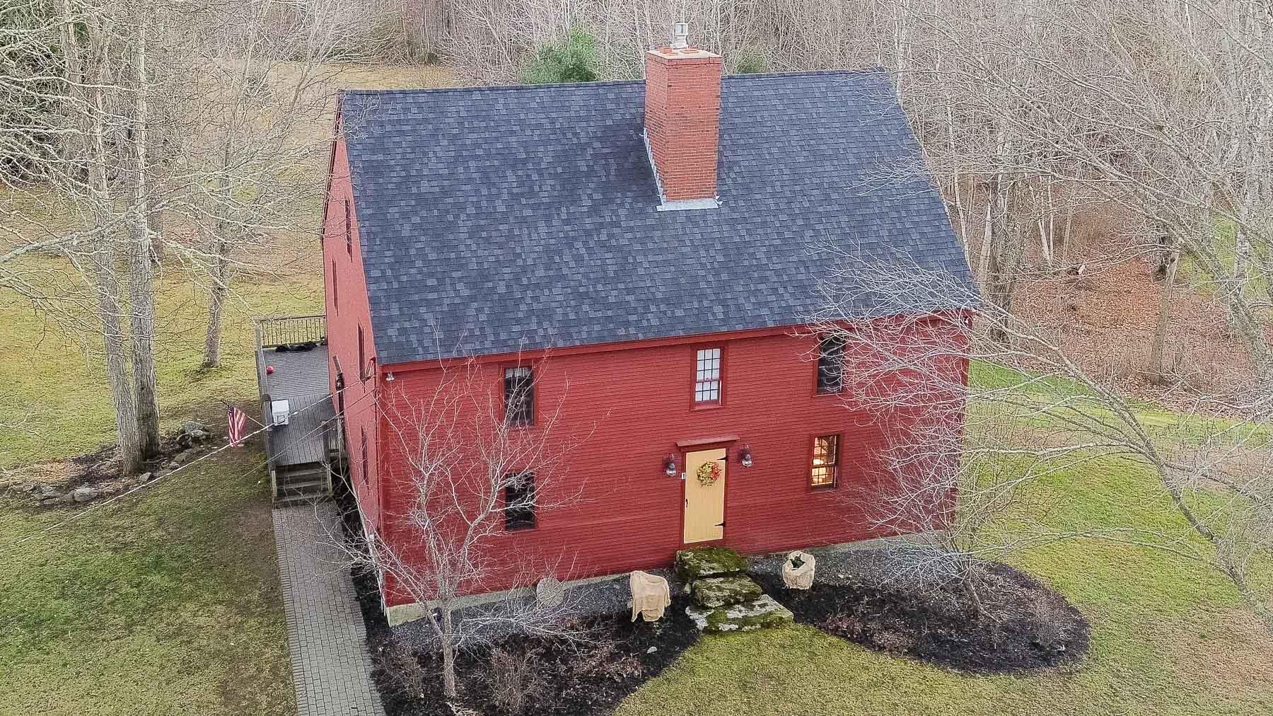 York, Maine 03909, United States, 3 Bedrooms Bedrooms, ,3 BathroomsBathrooms,Residential,Active,97053