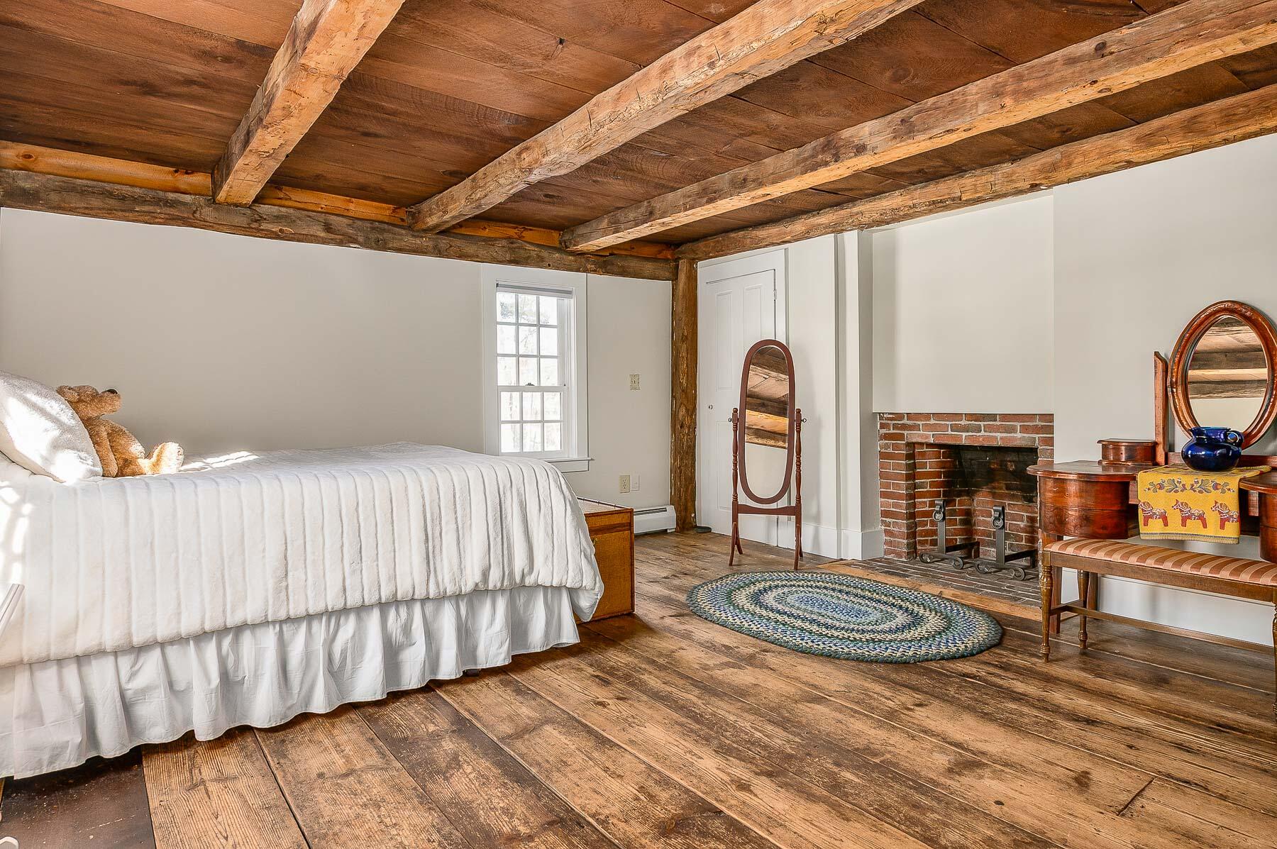 York, Maine 03909, United States, 3 Bedrooms Bedrooms, ,3 BathroomsBathrooms,Residential,Active,97053